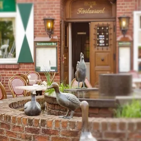 Restaurant Knechtstedener Hof מלון