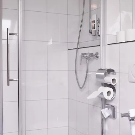 Restaurant Knechtstedener Hof מלון דורמאגן