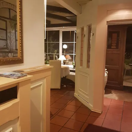 מלון Restaurant Knechtstedener Hof